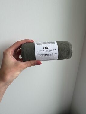 ALO Yoga Olive Green Performance Hand Towel